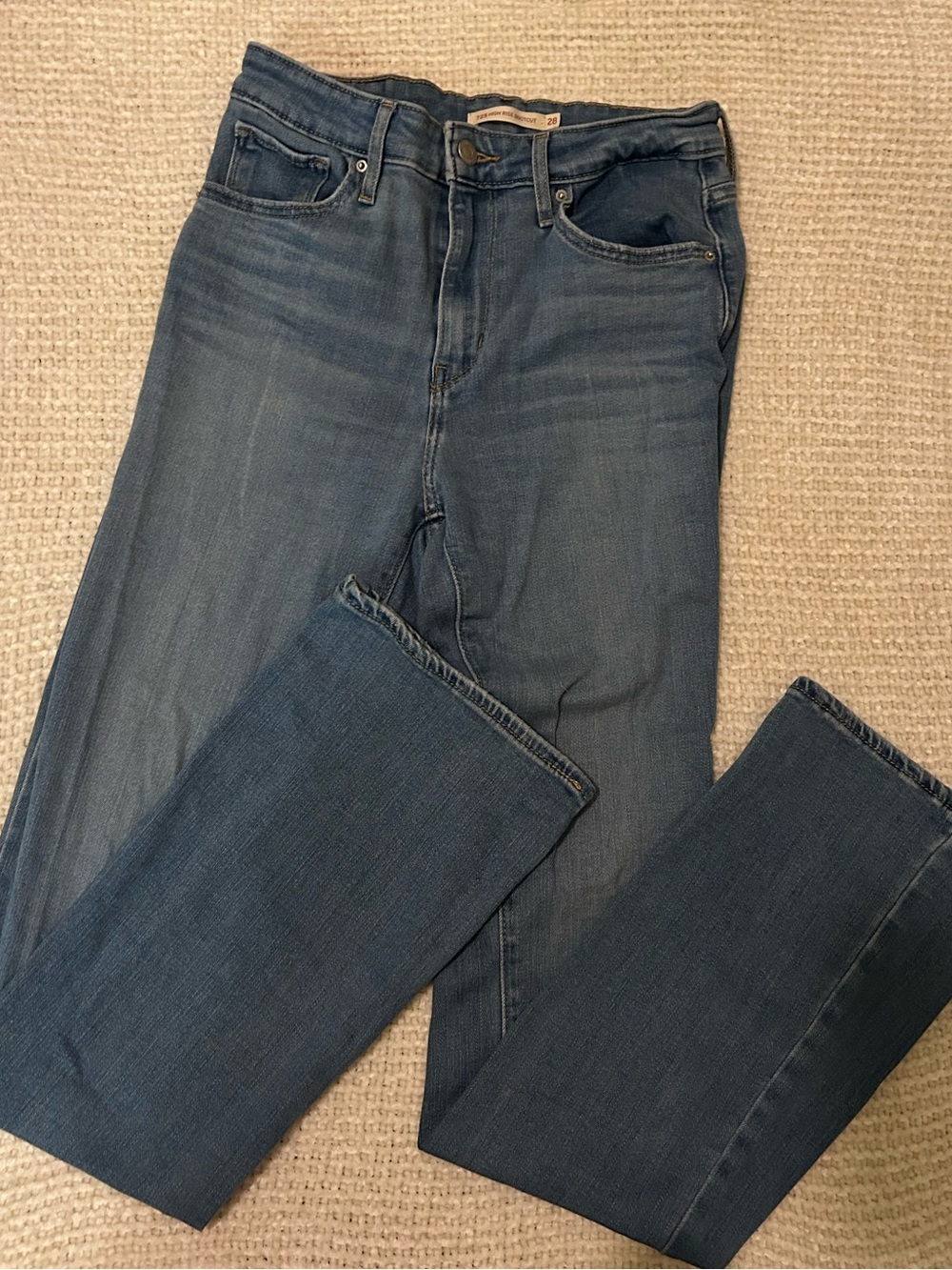 Levi's Women's Boot Cut Jeans in Faded Blue
